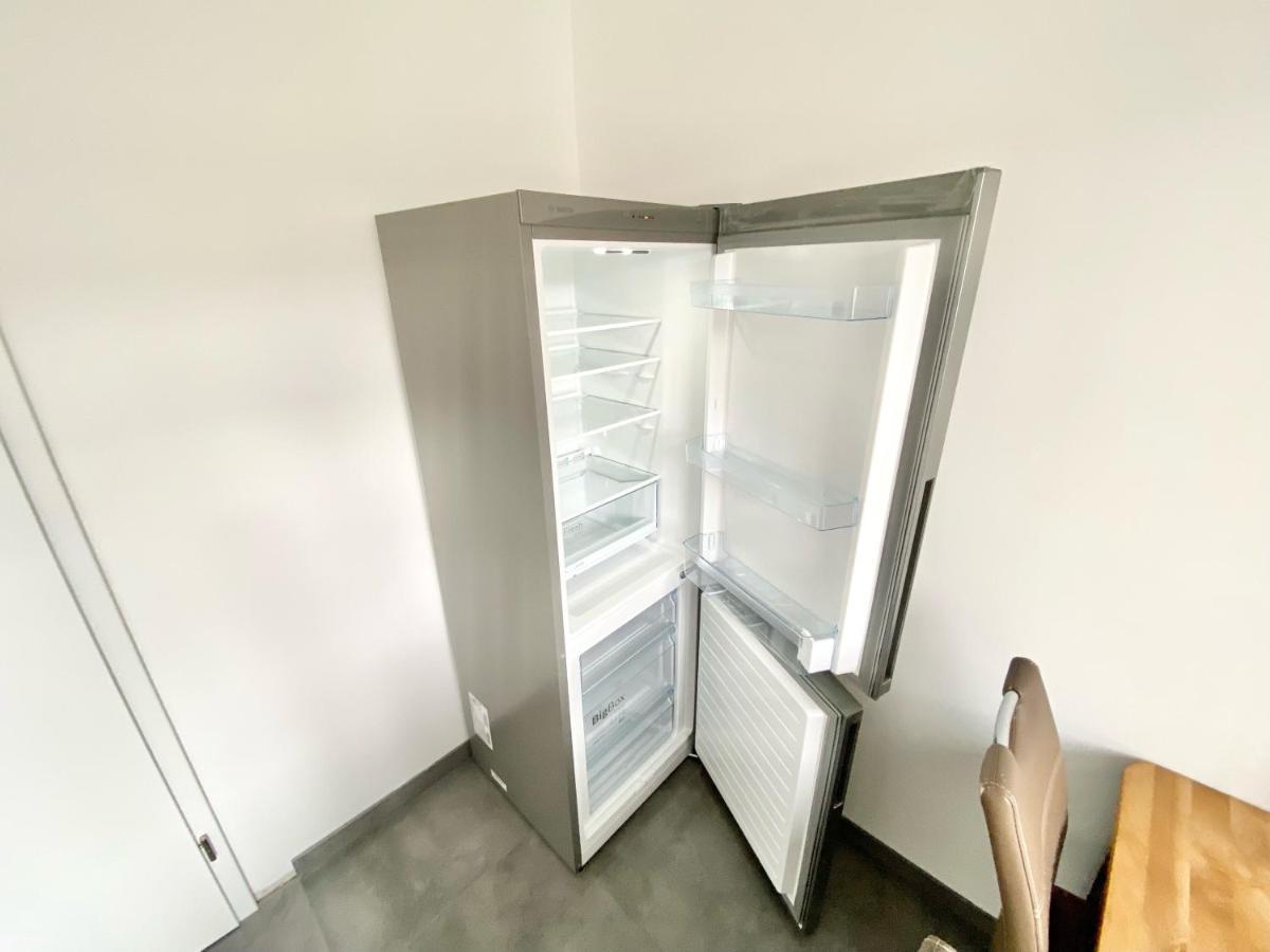 Zentral Gelegene 2 Zi. Wohnung Naehe Innenstadt/Hbf Wolfsburg Luaran gambar